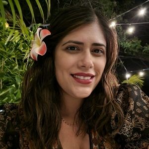 Meet your Posher, Zay